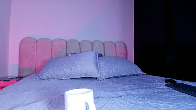 lucyy gray online show from November 2025 03:10:01 AM