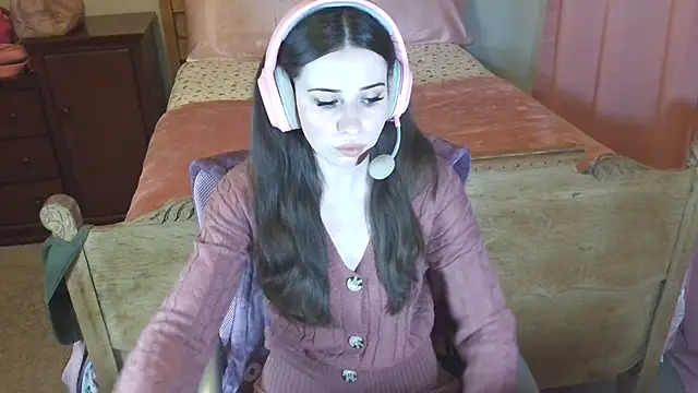 alisonfields online show from March 2026 01:39:01 PM