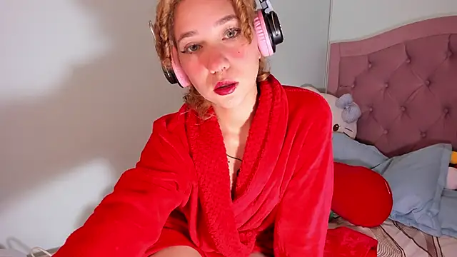 any 21hot online show from December 2024 07:01:01 PM