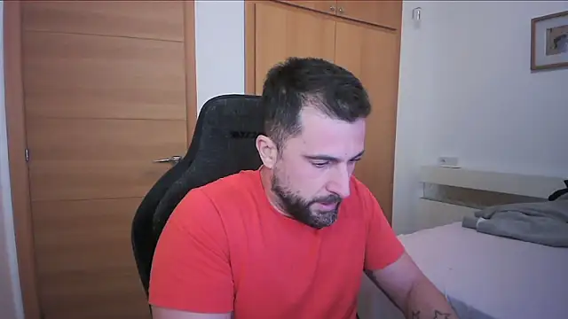 Snapshot of alex877x chatting on November 2025 03:05:01 PM alex877x online show from November 2025 03:05:01 PM