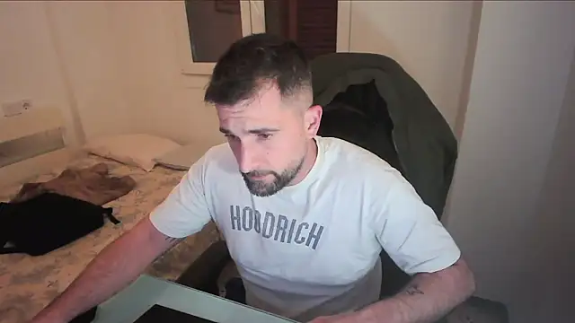 alex877x online show from April 2026 10:56:01 PM