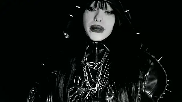 XXIOUX online show from April 2026 03:21:01 AM