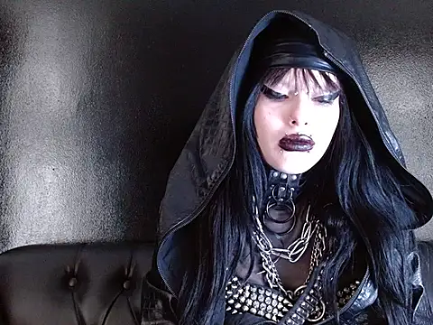 XXIOUX online show from December 2025 06:23:02 PM