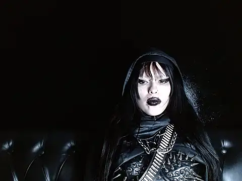 XXIOUX online show from December 2025 02:12:02 AM