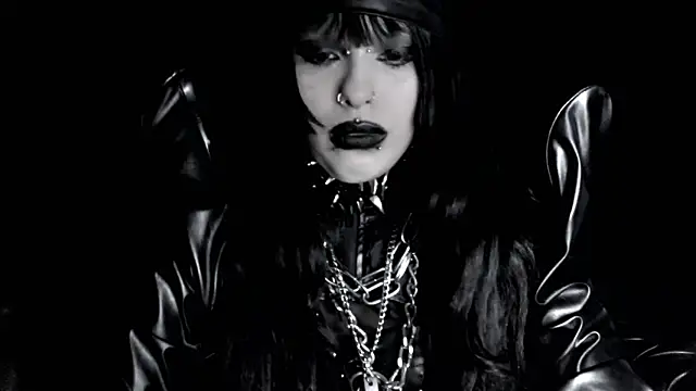 XXIOUX online show from May 2026 04:00:02 AM