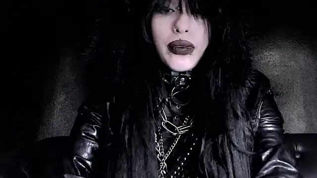 XXIOUX online show from February 2026 02:07:01 PM