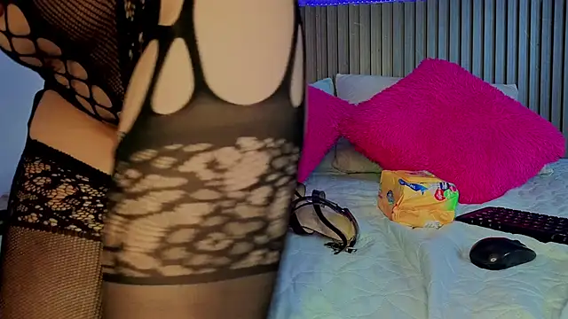 IbethMoon online show from January 2026 07:28:02 PM