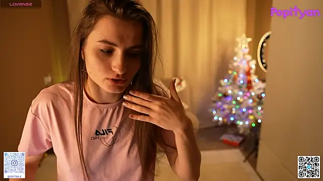 Snapshot of popityan1 chatting on January 2026 09:35:01 AM popityan1 online show from January 2026 09:35:01 AM