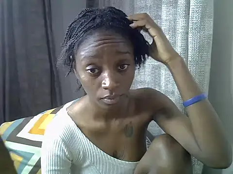 Enkarxx online show from October 2025 07:15:02 PM