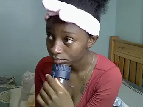 Enkarxx online show from March 2025 01:56:02 PM