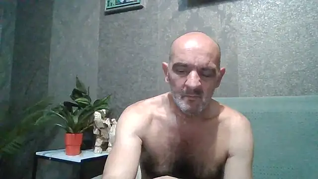 Snapshot of skorpibg65 chatting on June 2026 06:03:02 PM skorpibg65 online show from June 2026 06:03:02 PM