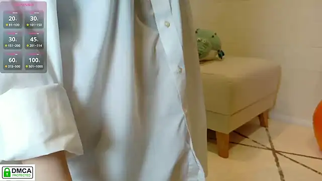 SUZU  online show from October 2025 12:18:02 PM