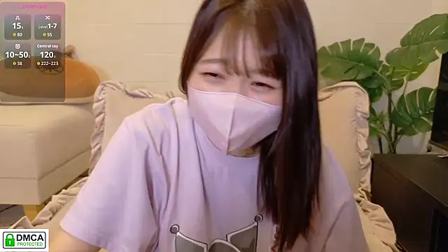 Snapshot of SUZU_ chatting on June 2026 03:06:02 PM SUZU online show from June 2026 03:06:02 PM