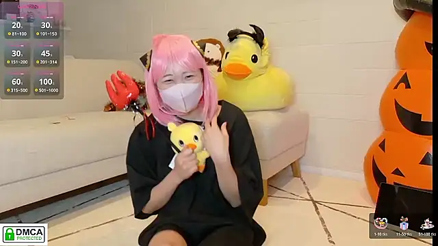 SUZU  online show from October 2025 01:12:02 PM