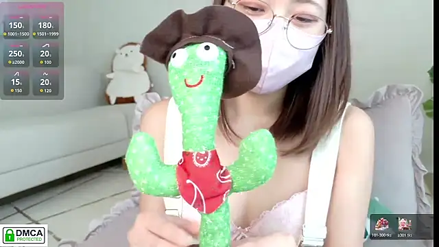 SUZU  online show from November 2025 03:22:01 AM