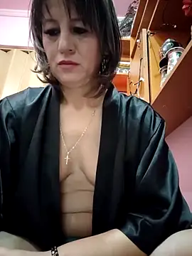 naughtymilfT online show from November 2025 07:25:02 AM