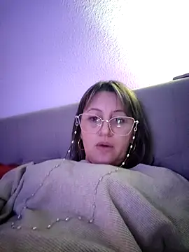naughtymilfT online show from February 2025 05:01:02 PM