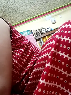 Snapshot of Riya-06 chatting on February 2025 07:53:02 PM Riya-06 online show from February 2025 07:53:02 PM