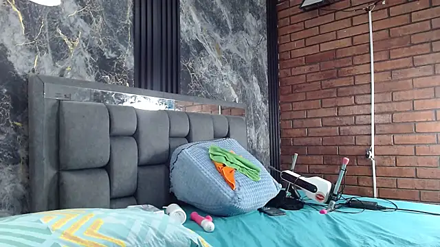 Couple Gold69 online show from April 2026 09:02:01 AM