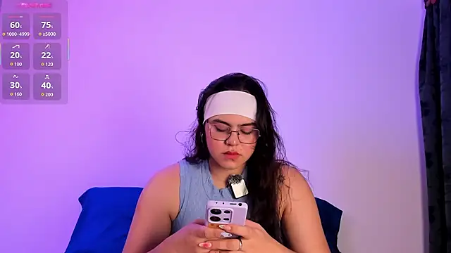 veronica185 online show from May 2026 03:44:01 AM