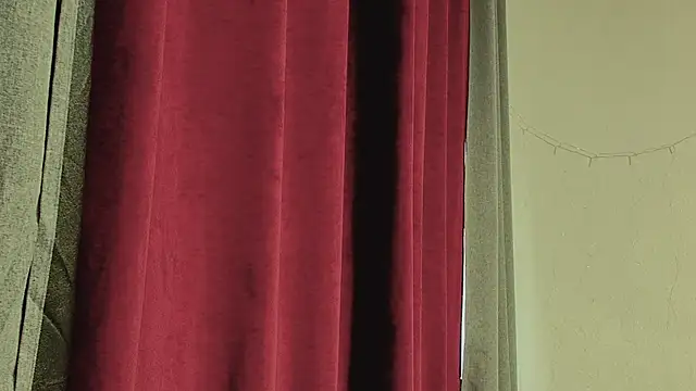 SecretAnni online show from October 2025 11:12:02 AM