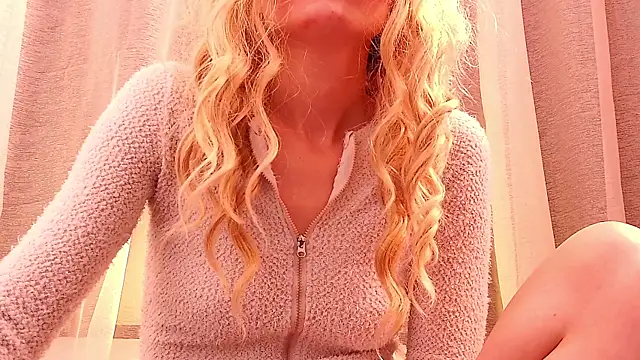 SecretAnni online show from February 2025 01:57:01 AM