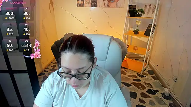 NiickyJones online show from November 2025 01:16:02 PM