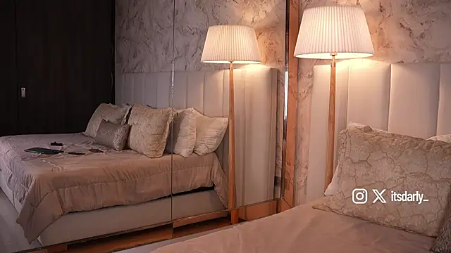 Rosalie vega online show from April 2026 04:34:02 PM