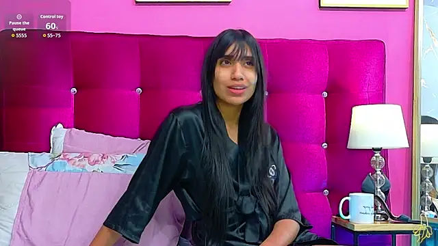 littlee emilyy  online show from June 2026 12:49:02 AM