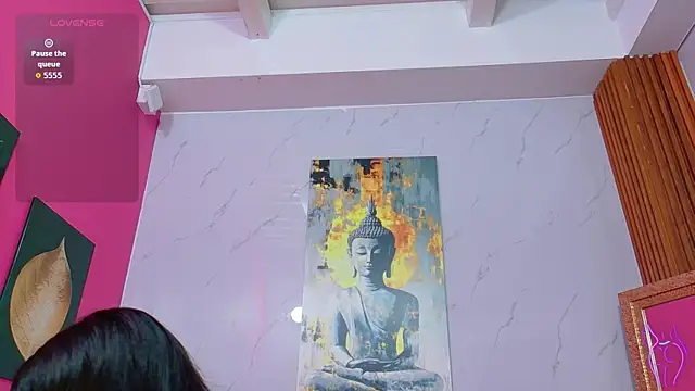 littlee emilyy  online show from July 2026 01:11:01 PM