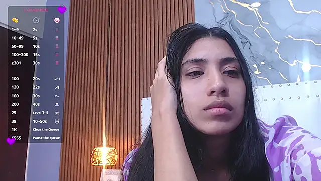 Snapshot of littlee_emilyy_ chatting on January 2025 06:12:01 AM littlee emilyy  online show from January 2025 06:12:01 AM