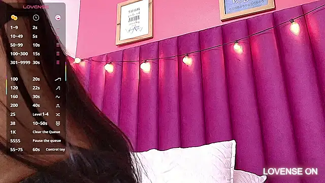 Snapshot of littlee_emilyy_ chatting on February 2025 06:08:02 AM littlee emilyy  online show from February 2025 06:08:02 AM