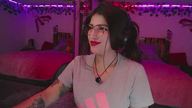 azahar  ziiz online show from November 2025 01:43:01 AM