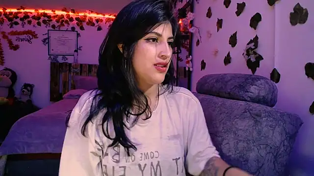azahar  ziiz online show from January 2025 01:53:02 AM