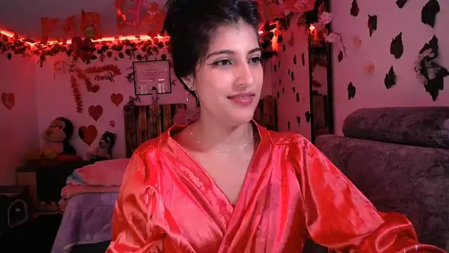 azahar  ziiz online show from February 2025 07:33:02 PM