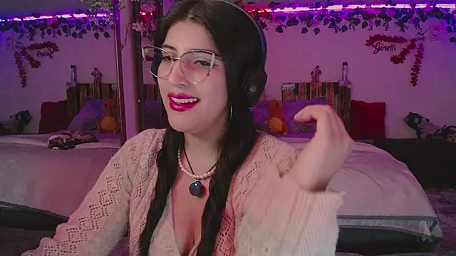 azahar  ziiz online show from November 2025 10:09:01 PM