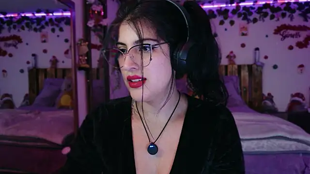 azahar  ziiz online show from December 2025 08:09:02 PM