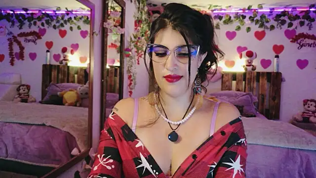 Snapshot of azahar__ziiz chatting on June 2026 11:11:01 PM azahar ziiz online show from June 2026 11:11:01 PM