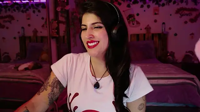 azahar  ziiz online show from December 2025 09:06:02 PM