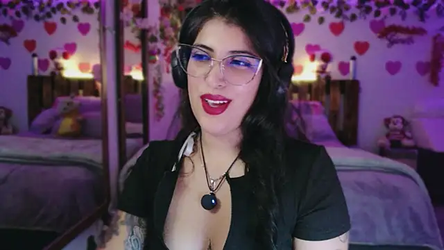 azahar  ziiz online show from May 2026 12:52:02 AM