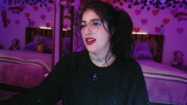 azahar  ziiz online show from April 2026 12:33:01 AM