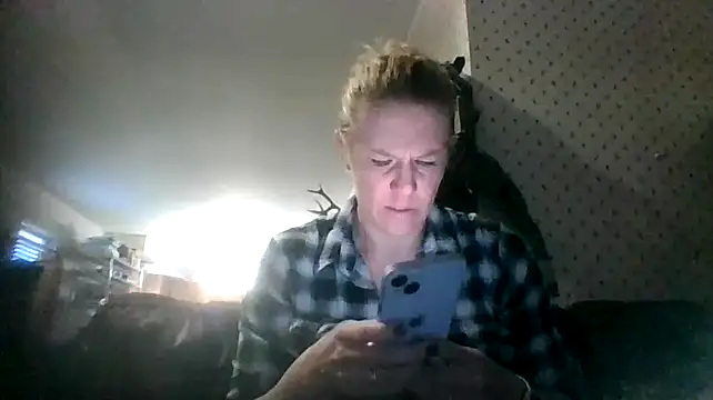 Snapshot of lisamatty4601 chatting on January 2025 11:00:01 PM lisamatty4601 online show from January 2025 11:00:01 PM