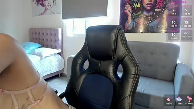 andykiuty online show from April 2026 07:52:01 PM