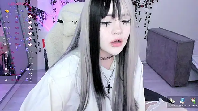 SelenaCute online show from November 2025 04:49:02 AM