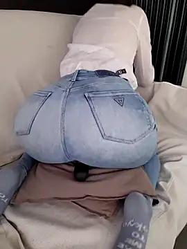 Silvia Zeno online show from March 2026 12:35:02 PM