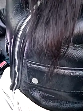 Silvia Zeno online show from February 2026 07:57:01 PM