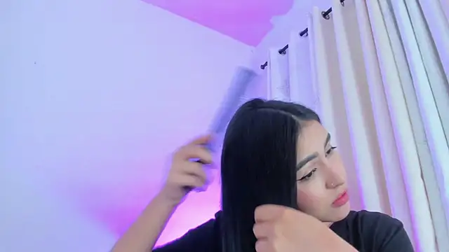 Snapshot of Abby__colins chatting on December 2024 04:26:01 AM Abby  colins online show from December 2024 04:26:01 AM