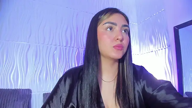 Abby  colins online show from November 2025 05:01:02 PM