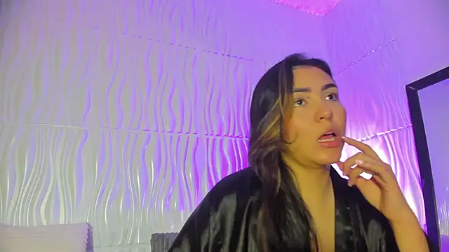 Abby  colins online show from February 2026 08:10:02 PM