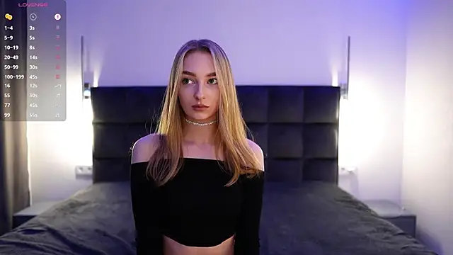 NotElis online show from April 2026 05:10:02 PM